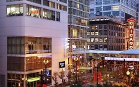 Thewit Chicago By Suiteness